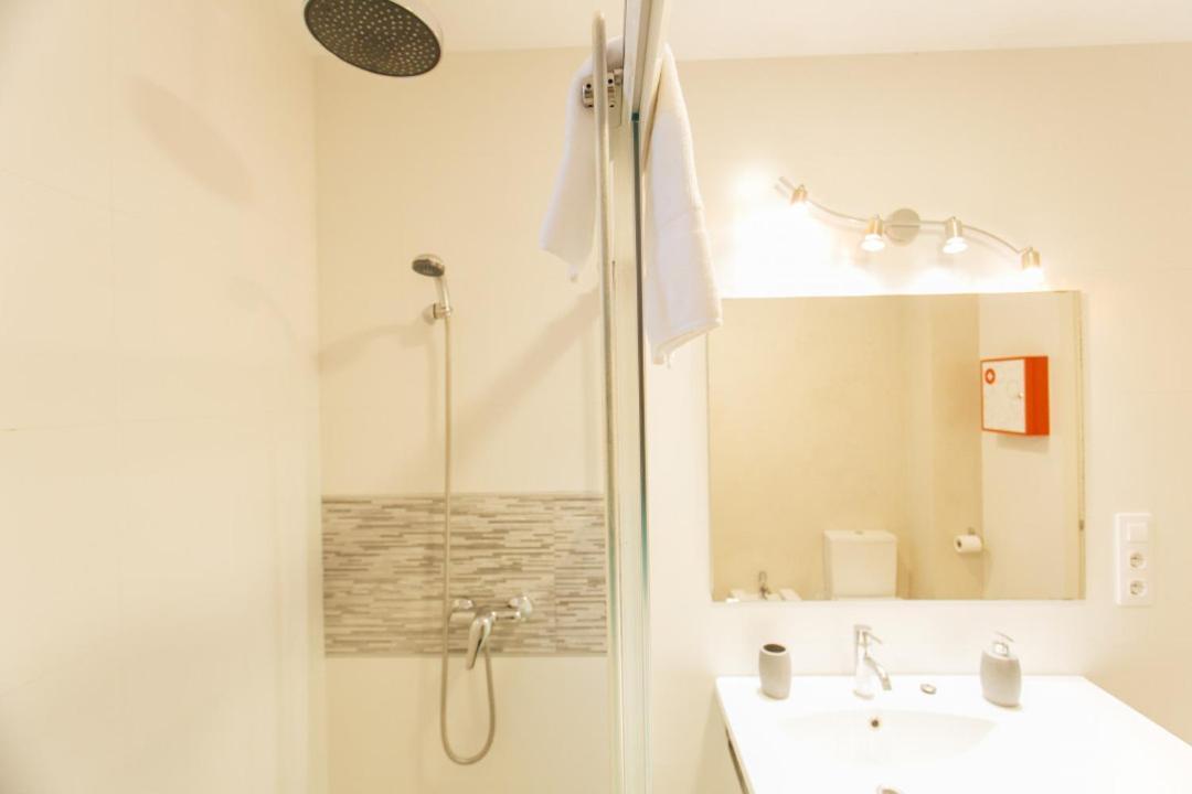 Wide And Diaphanous- 3Bd 2Bth- Alcazar Sevilla Bagian luar foto