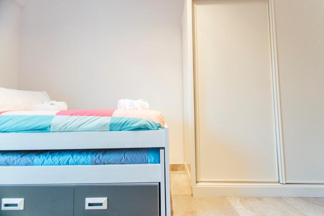 Wide And Diaphanous- 3Bd 2Bth- Alcazar Sevilla Bagian luar foto