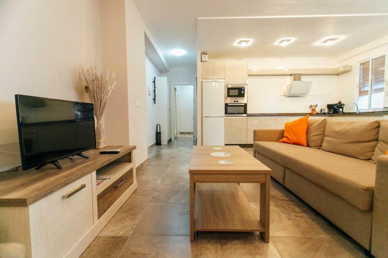 Wide And Diaphanous- 3Bd 2Bth- Alcazar Sevilla Bagian luar foto
