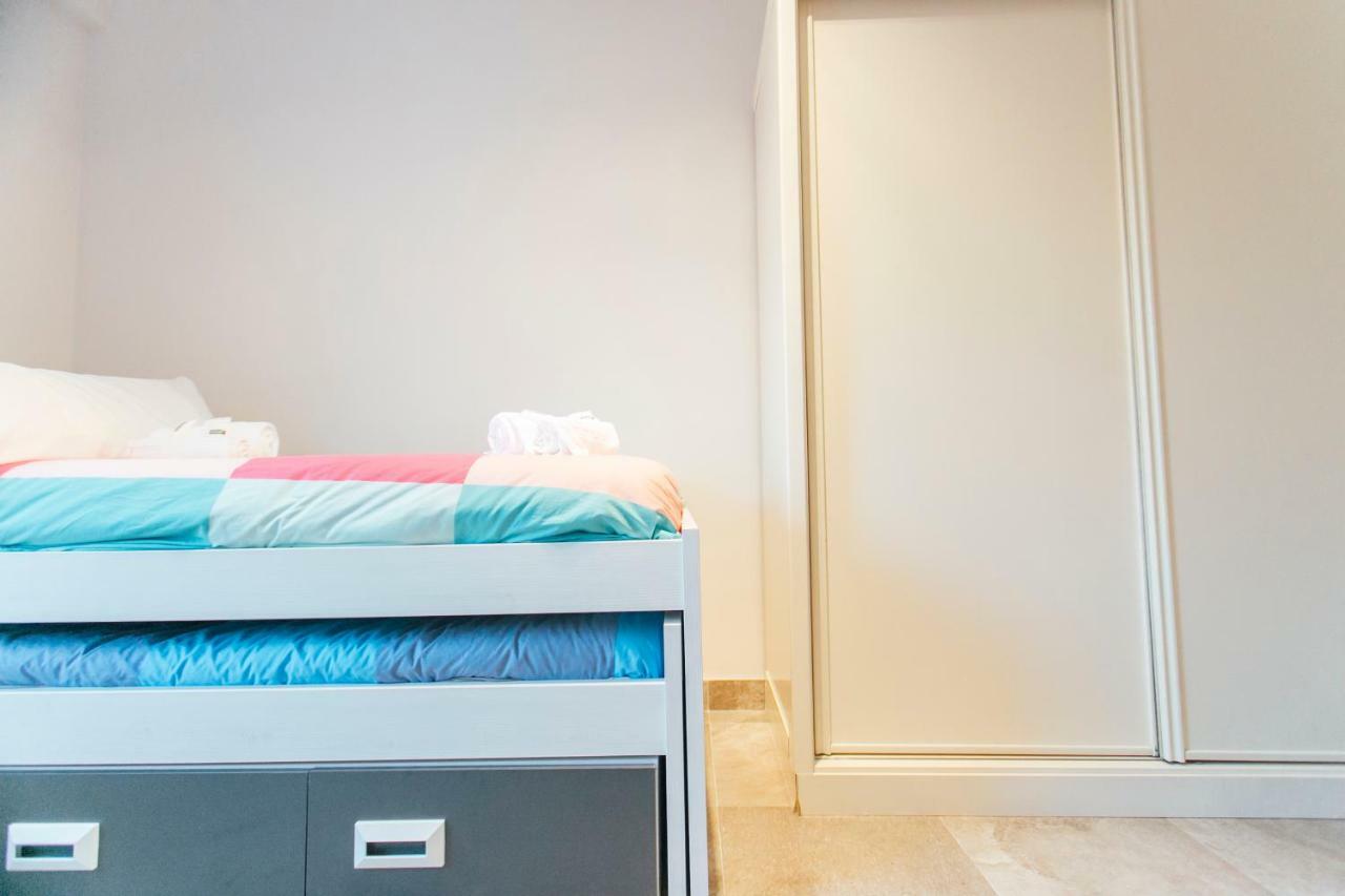 Wide And Diaphanous- 3Bd 2Bth- Alcazar Sevilla Bagian luar foto